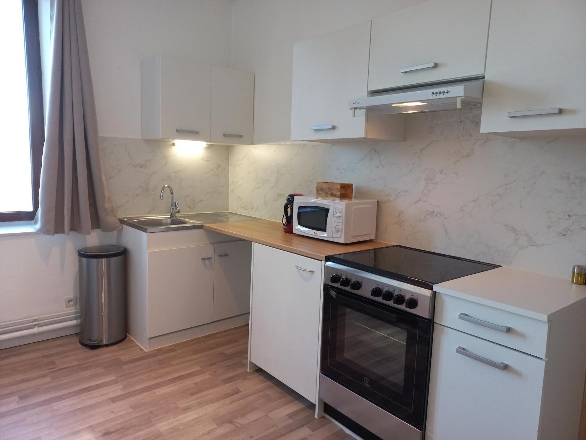 Appartement Les Iris, Au Calme, Proche Du Centre Ремирмон Экстерьер фото